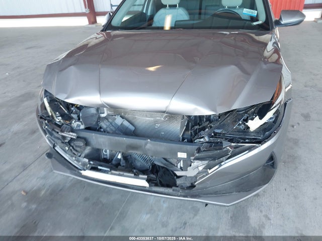 KMHLN4AJ1PU047582 Hyundai Elantra Hybrid Limited