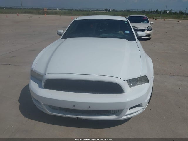 1ZVBP8AM5E5315162 Ford 2014