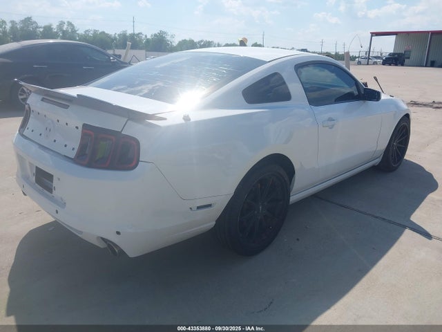 1ZVBP8AM5E5315162 Ford 2014