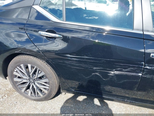 Nissan 2025 2025 1N4BL4DV7SN397232 Image 17