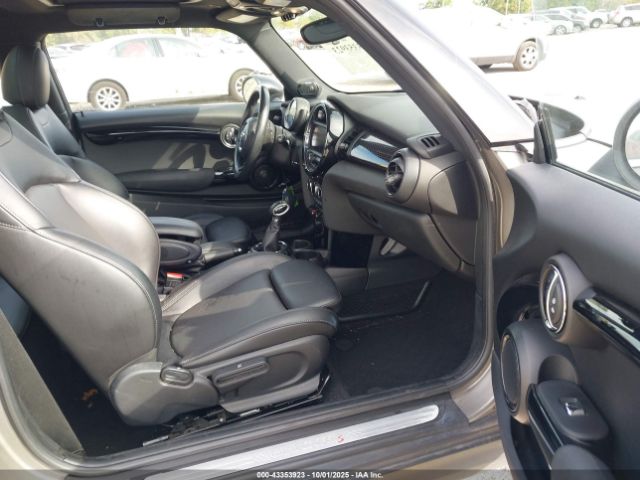 2017 MINI HARDTOP WMWXP7C36H2A46411 Photo 4