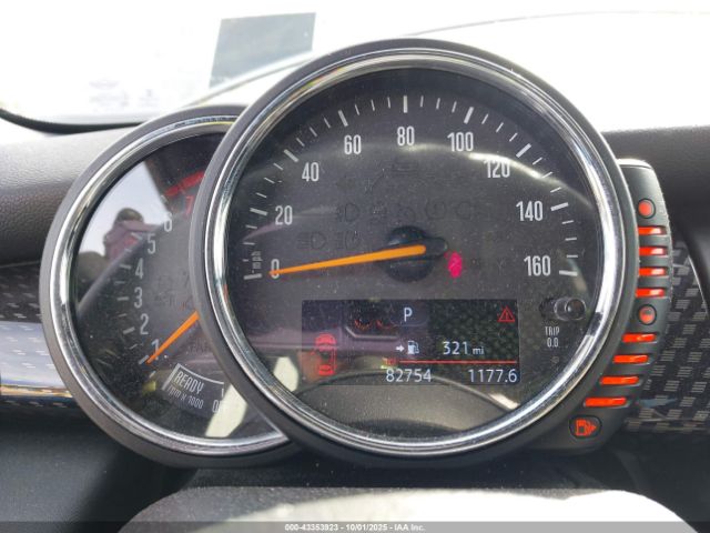 2017 MINI HARDTOP WMWXP7C36H2A46411 Photo 6