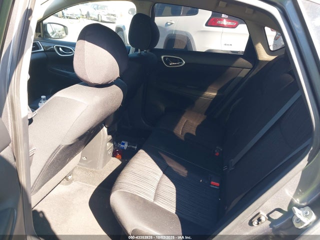 Nissan 2019 2019 3N1AB7AP1KL608587 Image 8
