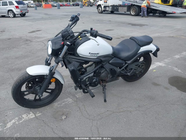 Kawasaki Vulcan S 2018 JKAENEC10JDA01410 Image 2