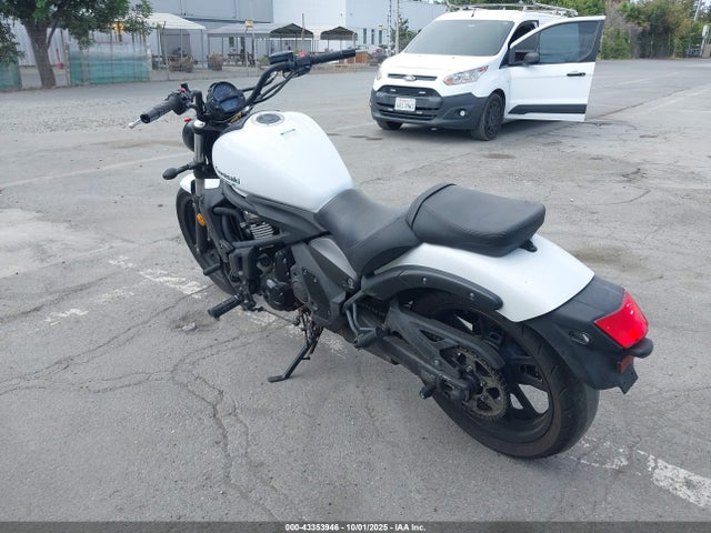 Kawasaki Vulcan S 2018 JKAENEC10JDA01410 Image 3