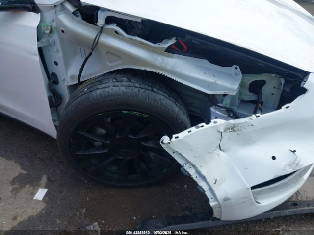 2021 TESLA MODEL Y 5YJYGDEEXMF075127 Photo 5
