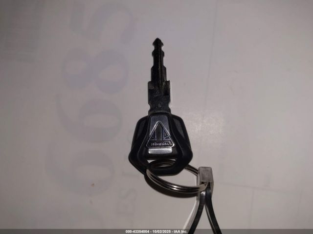 2024 TRIUMPH MOTORCYCLE STREET TRIPLE SMTA624K9RTBJ5819 Photo 10