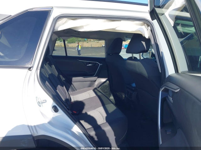 Toyota Rav4 Xle 2024 2T3W1RFV2RW330956 Image 8