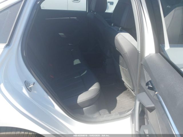 2023 AUDI A3 WAUAUDGY6PA063729 Photo 7