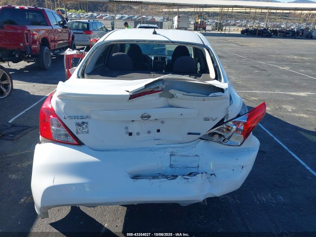 Nissan 2014 2014 3N1CN7AP1EL823794 Image 6
