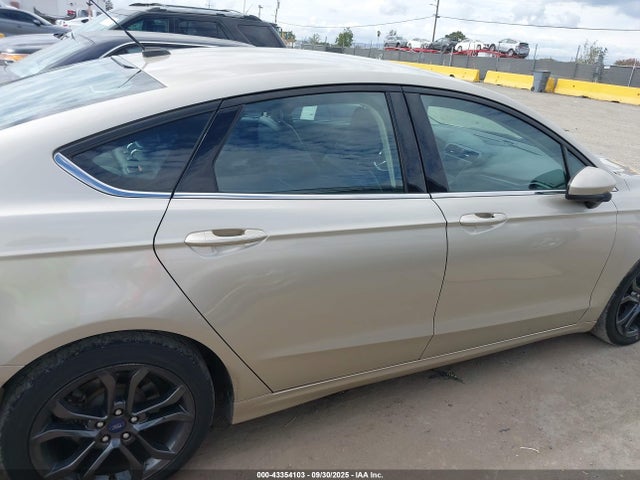 Ford 2018 2018 3FA6P0HD0JR233204 Image 13