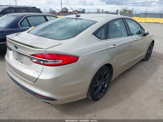 Ford 2018 2018 3FA6P0HD0JR233204 Image 4