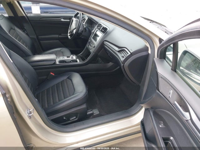 Ford 2018 2018 3FA6P0HD0JR233204 Image 5