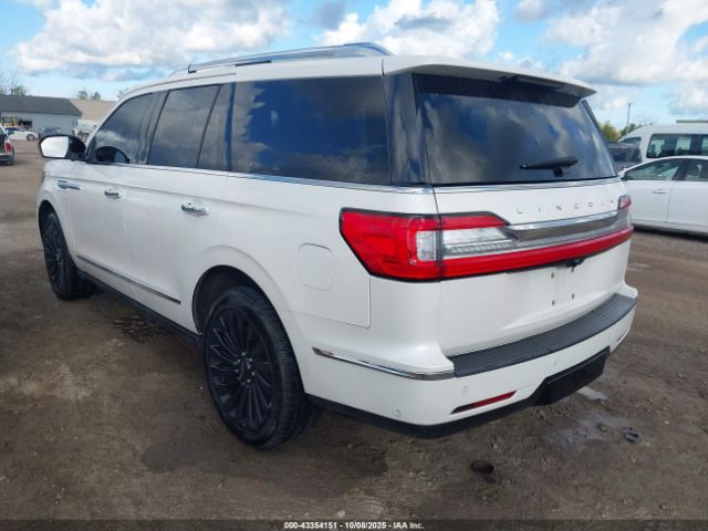 2018 LINCOLN NAVIGATOR 5LMJJ2LT2JEL11011 Photo 2