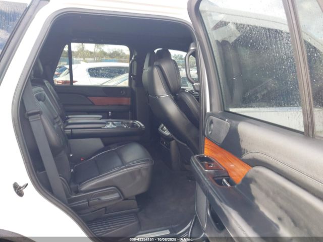 2018 LINCOLN NAVIGATOR 5LMJJ2LT2JEL11011 Photo 7