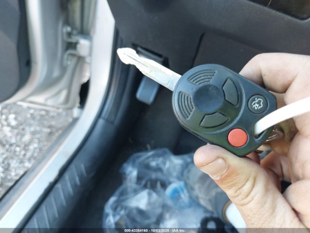 2009 FORD ESCAPE 1FMCU03749KB28796 Photo 10