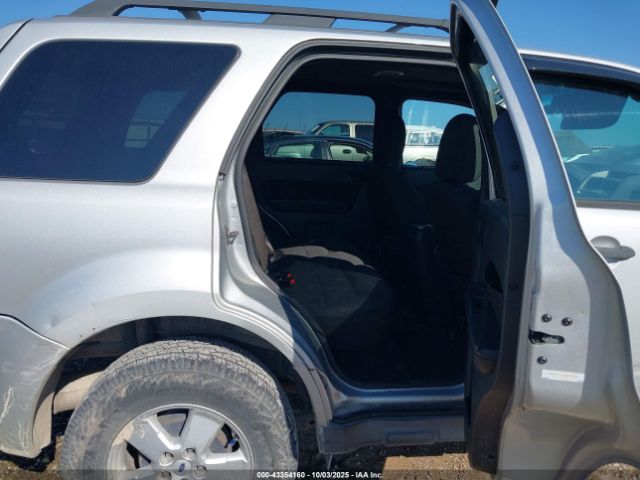 2009 FORD ESCAPE 1FMCU03749KB28796 Photo 7