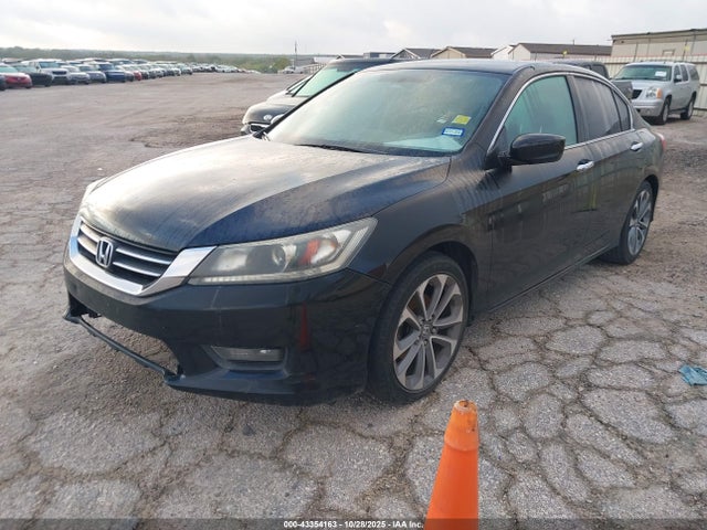 43354163 :رقم المزاد ، 1HGCR2F52FA259711 vin ، 2015 Honda Accord Sport مزاد بيع