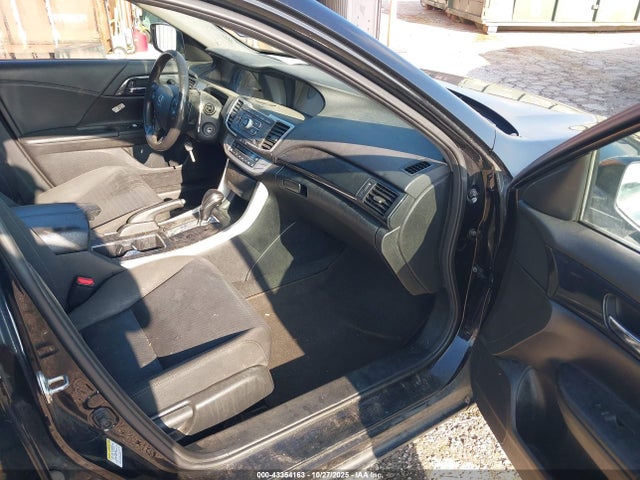 43354163 :رقم المزاد ، 1HGCR2F52FA259711 vin ، 2015 Honda Accord Sport مزاد بيع
