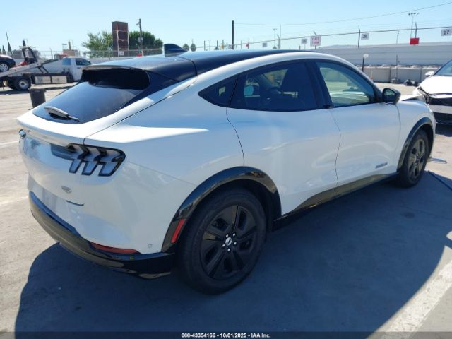 2022 FORD MUSTANG MACH-E 3FMTK2SU8NMA57792 Photo 3