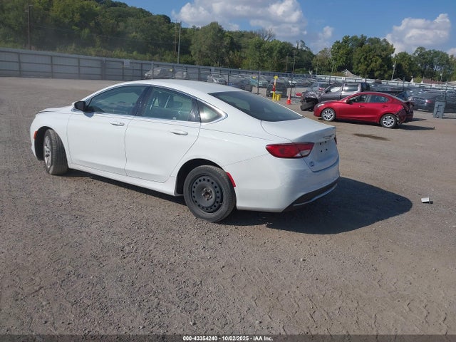 Chrysler 200 2015 1C3CCCAB8FN502096 Image 3
