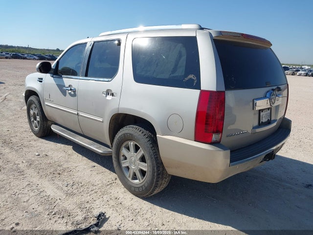 2007 CADILLAC ESCALADE 1GYFK63817R225469 Photo 2