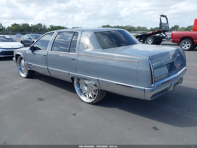 1994 CADILLAC FLEETWOOD 1G6DW52P0RR724581 Photo 2