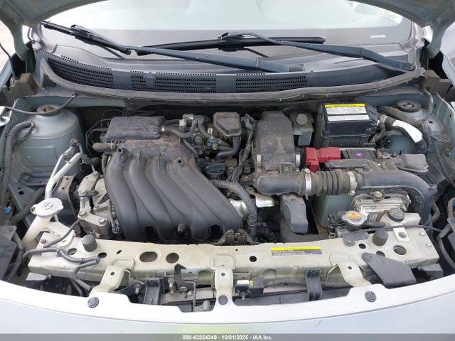 Nissan 2014 2014 3N1CN7AP6EL870030 Image 10