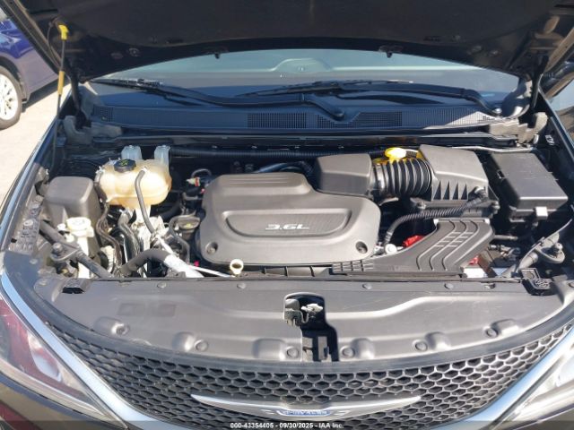 2017 CHRYSLER PACIFICA 2C4RC1BG2HR505800 Photo 9