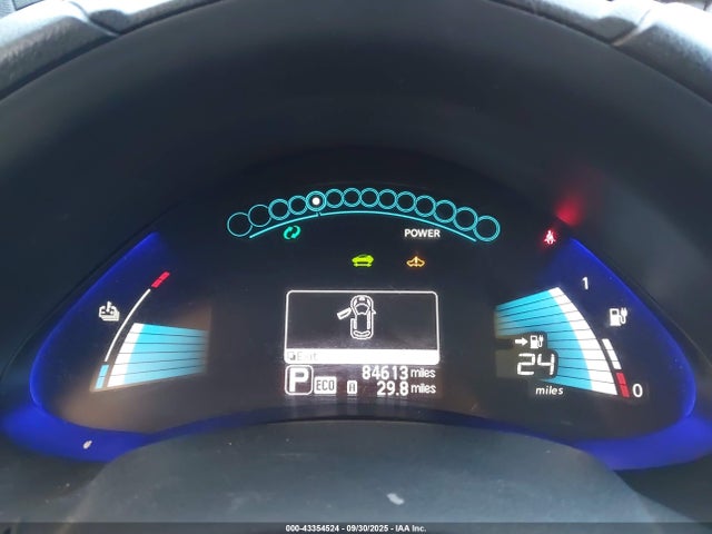 Nissan Leaf 2015 1N4AZ0CP2FC314782 Image 13