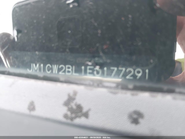 Mazda l5x 2014 JM1CW2BL1E0177291 Image 9