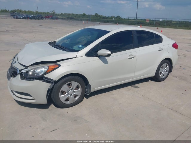 KIA dohc mpi nu 2015 KNAFK4A68F5257057 Image 2