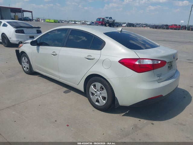 KIA dohc mpi nu 2015 KNAFK4A68F5257057 Image 3