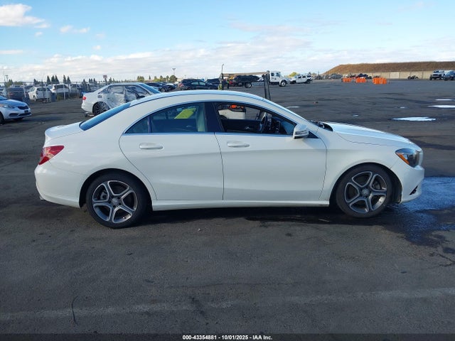 Mercedes-Benz CLA-Class 2014 WDDSJ4EB2EN159111 Image 14