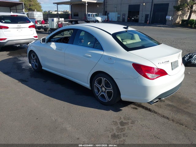 Mercedes-Benz CLA-Class 2014 WDDSJ4EB2EN159111 Image 3