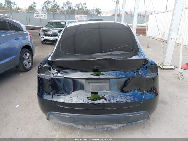 2023 Tesla Model Y Awd/long Range Dual Motor All-wheel Drive მანქანა იყიდება აუქციონზე, vin: 7SAYGDEE5PA094933, აუქციონის ნომერი: 43354977