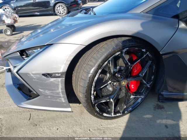 2025 LAMBORGHINI REVUELTO ZHWUC1ZMXSLA01916 Photo 5