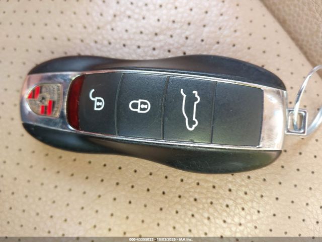 2012 PORSCHE CAYENNE HYBRID WP1AE2A28CLA90940 Photo 10