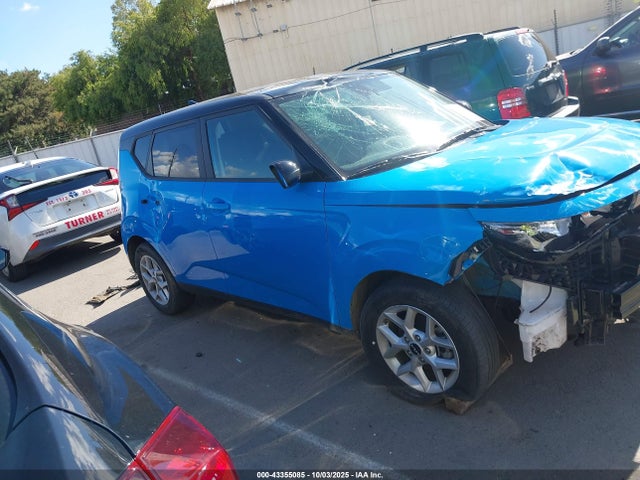 KNDJ23AU6R7219700 KIA SOUL S