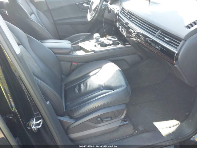 2018 AUDI Q7 WA1LAAF78JD035393 Photo 4