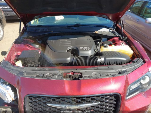 2019 CHRYSLER 300 2C3CCAAG6KH590729 Photo 9