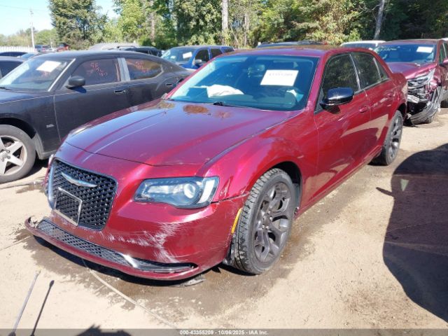 2019 CHRYSLER 300 2C3CCAAG6KH590729 Photo 1