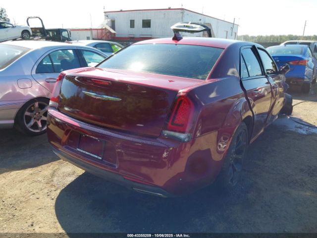 2019 CHRYSLER 300 2C3CCAAG6KH590729 Photo 3