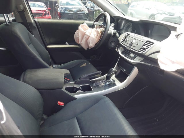 Honda k24w1 2014 1HGCR2F35EA201038 Image 5