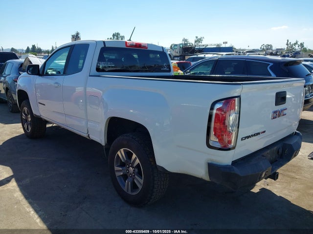 GMC lgz - direct injection, variable valve timing, alum, var2, gen 2 2018 1GTH5BEN4J1105625 Image 3
