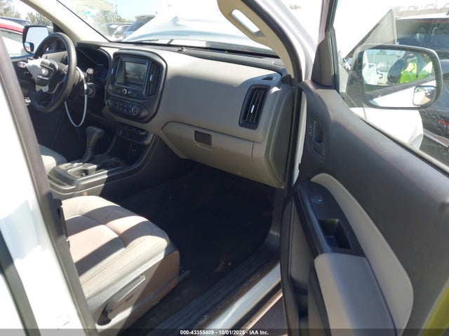 GMC lgz - direct injection, variable valve timing, alum, var2, gen 2 2018 1GTH5BEN4J1105625 Image 5