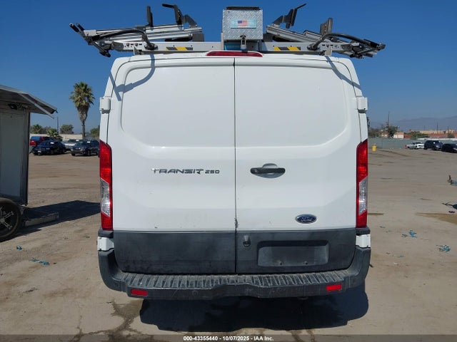 1FTYR1YM9KKA36086 Ford 2019