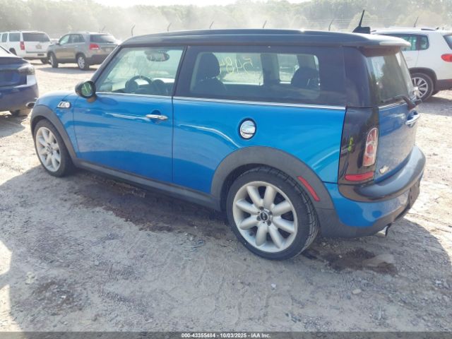 2011 MINI COOPER S CLUBMAN WMWZG3C50BTY36174 Photo 2