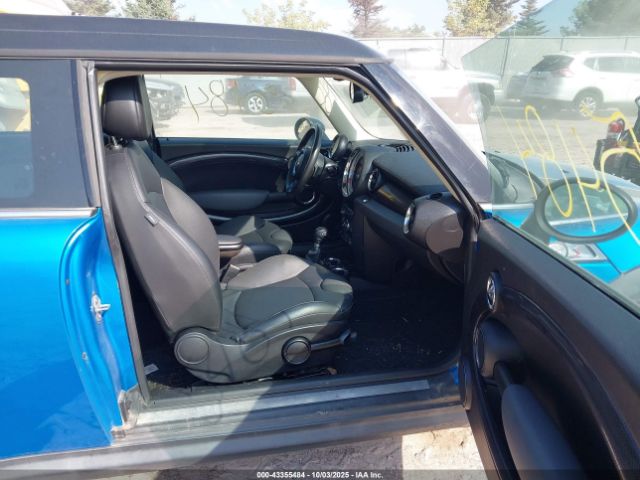 2011 MINI COOPER S CLUBMAN WMWZG3C50BTY36174 Photo 4