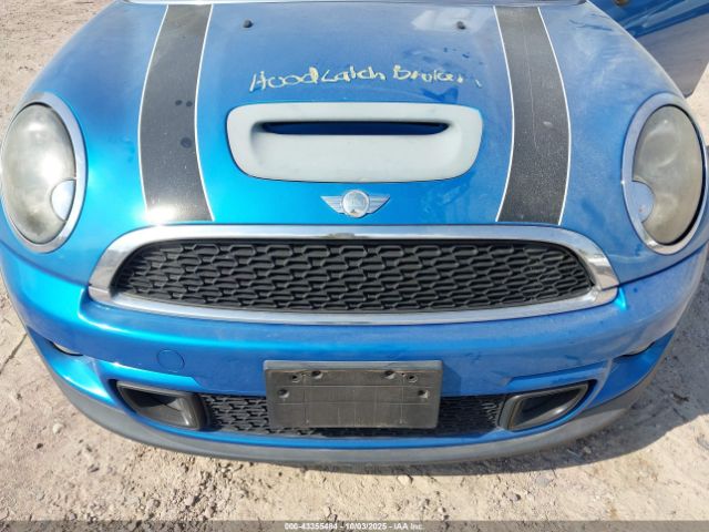 2011 MINI COOPER S CLUBMAN WMWZG3C50BTY36174 Photo 5